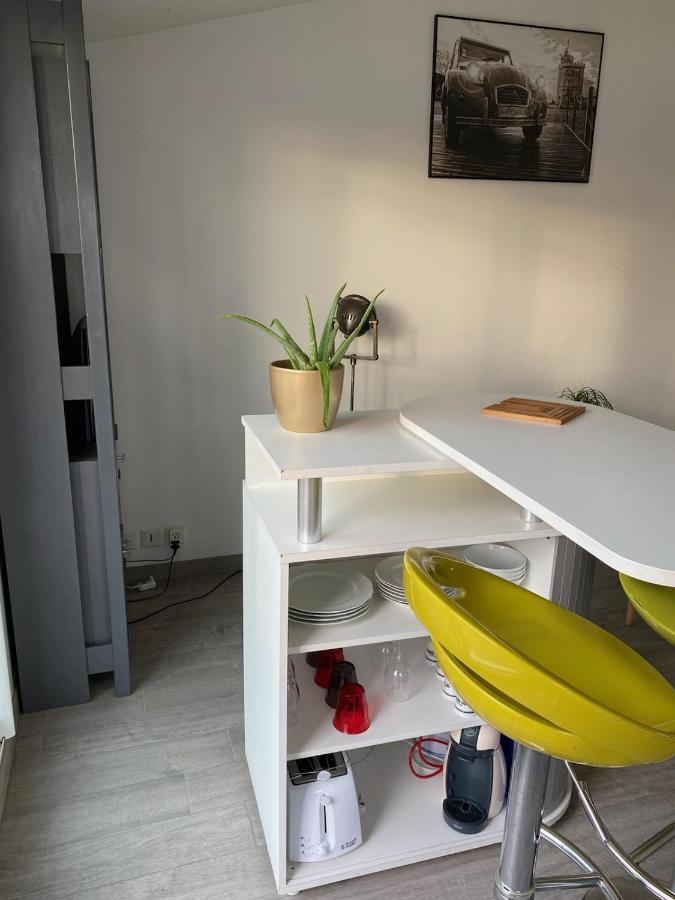 Apartamento Chaleureux T2 30 M2 Et Sa Terrasse Bois 18 M2 La Rochelle  Exterior foto